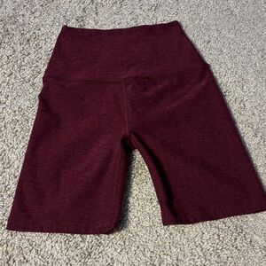 Beyond Yoga Spacedye 6.5” Biker Shorts Burgundy